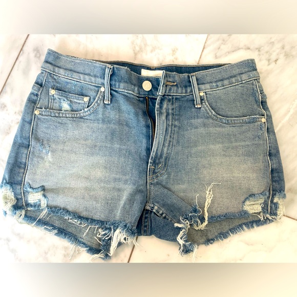 MOTHER Pants - Mother, 26 waist, short booty shorts denim jeans shorts cutoff distressed, EUC